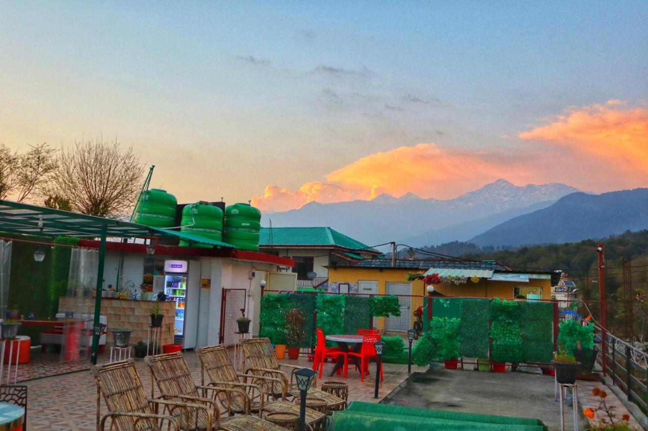 Raahi Stay, Landing Site Bir - Stay & Cafe Ngoại thất bức ảnh