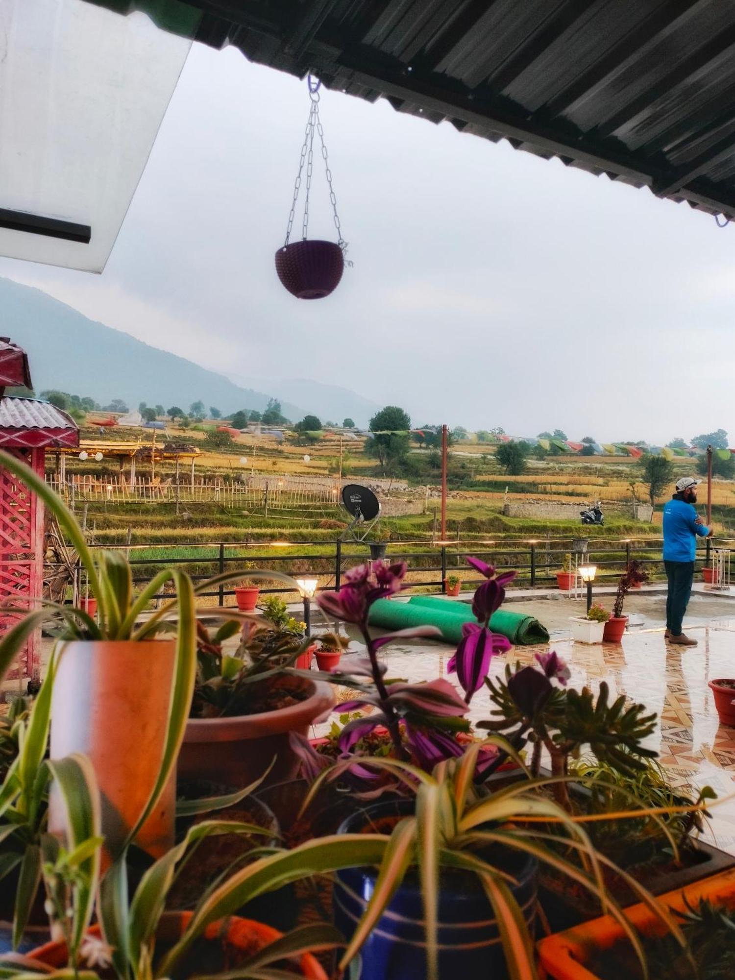 Raahi Stay, Landing Site Bir - Stay & Cafe Ngoại thất bức ảnh